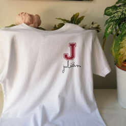 Camiseta Algodón Inicial Universitaria Con Nombre Tipo Caligrafía