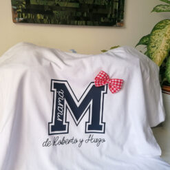 Camiseta Inicial Universitaria Mamá De...