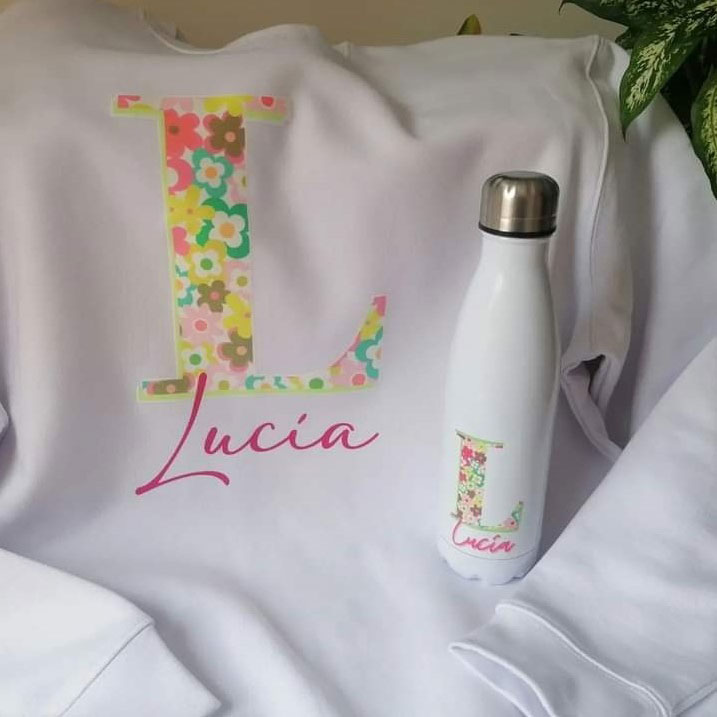 Neceser con nombre personalizado de algodón y corcho con lazo vichy -  Detallarte, hecho para ti