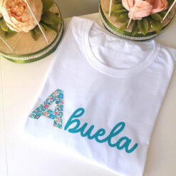 Camiseta Abuela O Mamá Inicial Destacada 17,9€